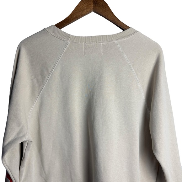 Wildfox x Coca-Cola Polar Bear Sweatshirt Beige Graphic Pullover Size Small - Picture 6 of 9